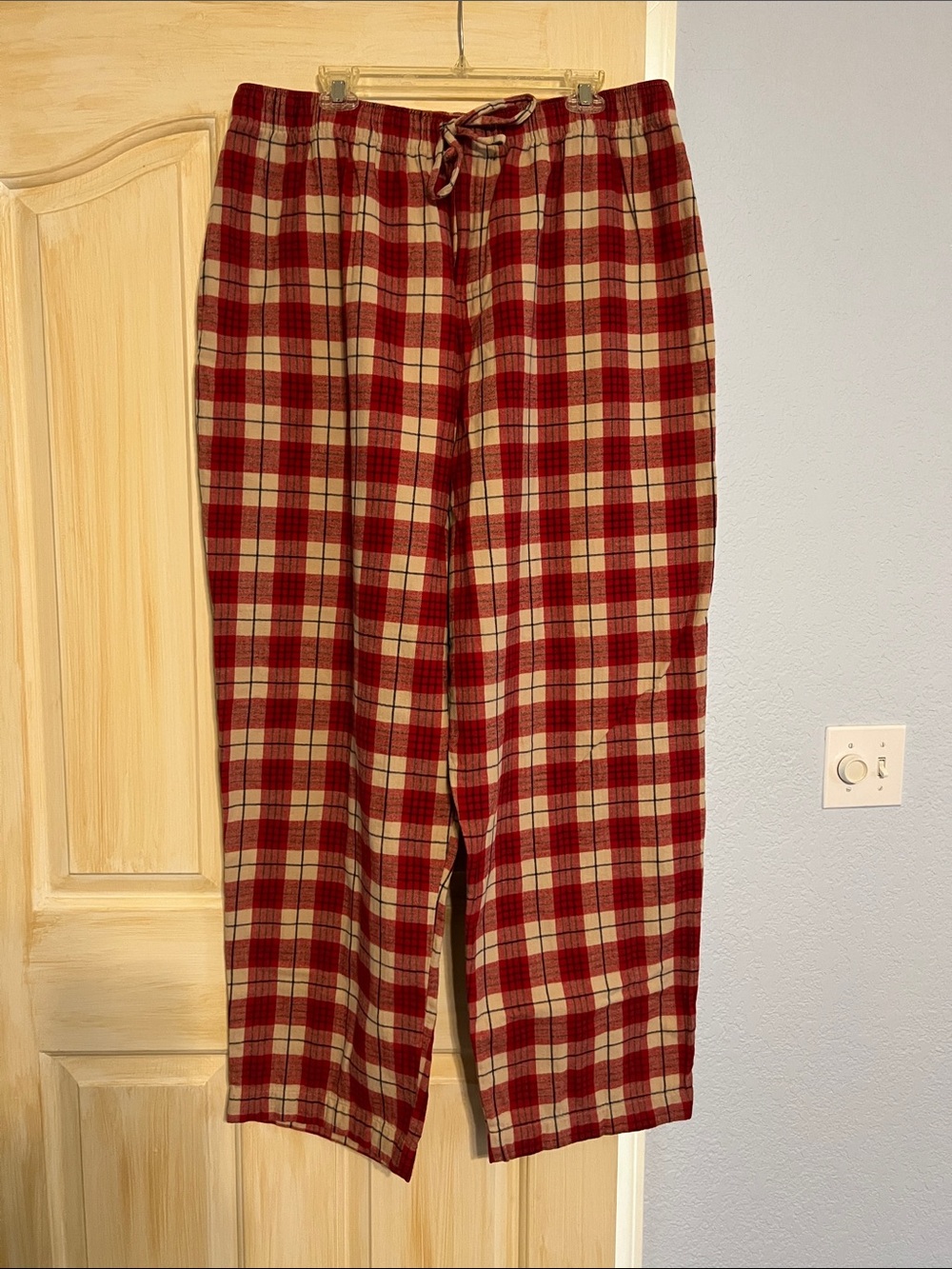 Cabela's Red and Cream Plaid Flannel Pants